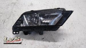 Used Fog light, front right Seat Leon (5FB) 1.4 TSI 16V Price € 24,00 Margin scheme offered by LvS Carparts