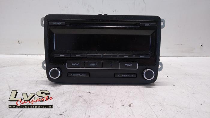 Radio/Lecteur CD d'un Volkswagen Polo V (6R) 1.2 12V BlueMotion Technology 2012