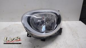 Used Headlight, left Fiat 500X (334) 1.4 Multi Air 16V Price € 175,00 Margin scheme offered by LvS Carparts