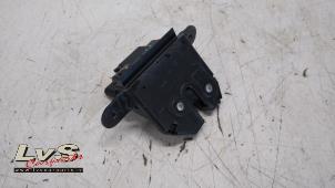 Used Tailgate lock mechanism Fiat 500X (334) 1.4 Multi Air 16V Price € 29,00 Margin scheme offered by LvS Carparts