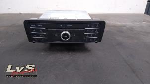 Used Radio CD player Mercedes A (W176) 1.6 A-160 16V Price € 450,00 Margin scheme offered by LvS Carparts