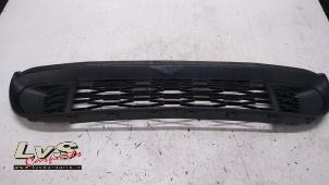 Used Bumper grille Fiat 500X (334) 1.4 Multi Air 16V Price € 30,00 Margin scheme offered by LvS Carparts