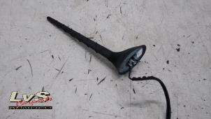 Used Antenna Fiat 500X (334) 1.4 Multi Air 16V Price € 25,00 Margin scheme offered by LvS Carparts