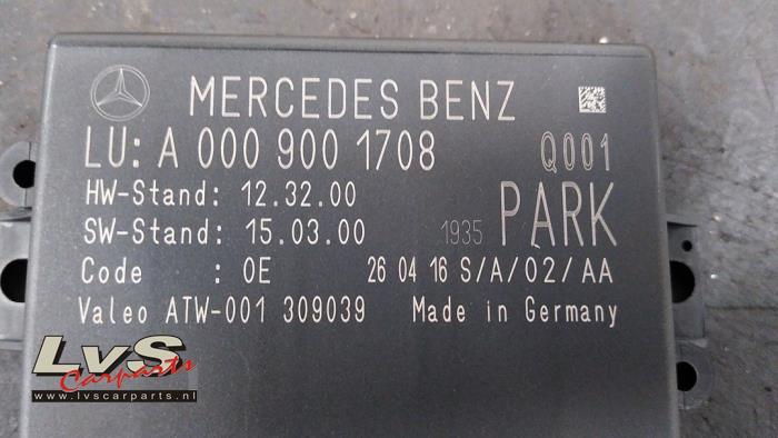Modul czujników parkowania z Mercedes-Benz A (W176) 1.6 A-160 16V 2016