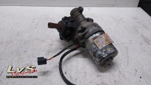 Used Electric power steering unit Renault Twingo III (AH) 1.0 SCe 70 12V Price € 125,00 Margin scheme offered by LvS Carparts