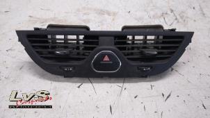 Used Dashboard vent Opel Corsa E 1.4 16V Price € 15,00 Margin scheme offered by LvS Carparts