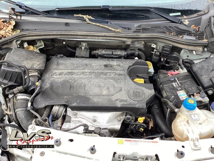Gebrauchte Motor Fiat Doblo Cargo (263) 1.6 D Multijet Preis € 1.795,00 Margenregelung angeboten von LvS Carparts