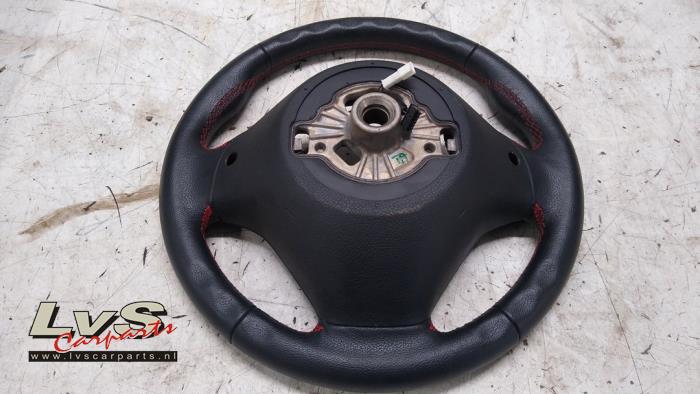 Steering wheel from a BMW 1 serie (F20) 120d 2.0 16V 2011