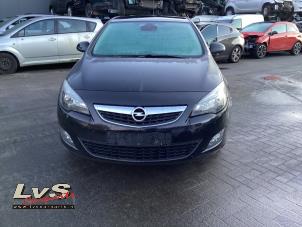 Used Front end, complete Opel Astra J (PC6/PD6/PE6/PF6) 1.4 Turbo 16V Price € 1.700,00 Margin scheme offered by LvS Carparts