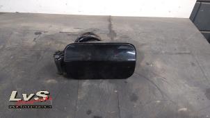 Used Tank cap cover BMW 5 serie Touring (F11) 520d 16V Price € 20,00 Margin scheme offered by LvS Carparts
