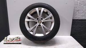 Używane Obrecz + Opona Alfa Romeo Giulietta (940) 1.6 JTDm 16V Cena € 75,00 Procedura marży oferowane przez LvS Carparts