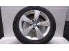 Wheel + tyre from a BMW 1 serie (F20), 2011 / 2019 120d 2.0 16V, Hatchback, 4-dr, Diesel, 1.995cc, 135kW (184pk), RWD, N47D20C, 2011-07 / 2015-02, 1C31; 1C32 2011