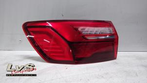 Usados Luz trasera izquierda Audi A4 Avant (B9) 2.0 TDI 16V Precio € 150,00 Norma de margen ofrecido por LvS Carparts
