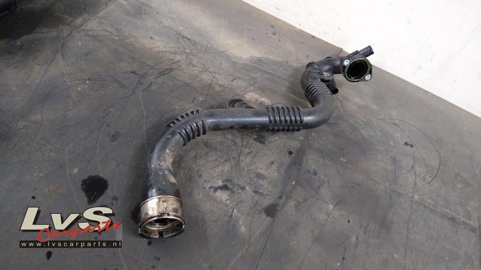 Gebrauchte Intercooler Rohr Dacia Sandero II 0.9 TCE 12V Preis € 25,00 Margenregelung angeboten von LvS Carparts