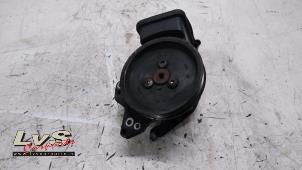 Used Power steering pump BMW X3 (E83) 2.0d 16V Price € 50,00 Margin scheme offered by LvS Carparts