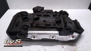 Abdeckblech Motor van een Alfa Romeo Giulietta (940) 1.6 JTDm 16V 2012