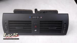 Used Dashboard vent BMW X3 (E83) 2.0d 16V Price € 35,00 Margin scheme offered by LvS Carparts
