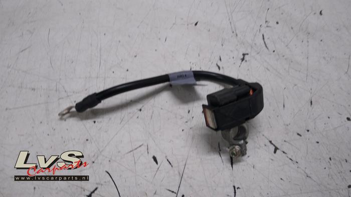 Begagnade Batterisensor Mercedes C (W204) 2.2 C-220 CDI 16V Pris € 20,00 Marginaltabell erbjuds av LvS Carparts