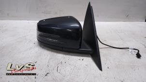 Used Wing mirror, right Mercedes C Estate (S204) 2.2 C-180 CDI 16V BlueEFFICIENCY Price € 163,35 Inclusive VAT offered by LvS Carparts