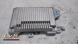 Used Radio amplifier Ford Mondeo V Wagon 2.0 TDCi 180 16V Price € 150,00 Margin scheme offered by LvS Carparts