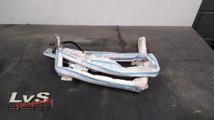 Used Roof curtain airbag, left BMW 5 serie Touring (F11) 520d 16V Price € 108,90 Inclusive VAT offered by LvS Carparts