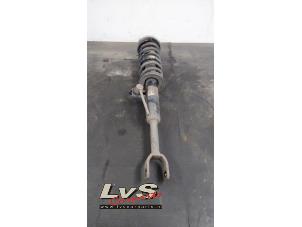 Used Front shock absorber, right BMW 5 serie Touring (F11) 520d 16V Price € 84,70 Inclusive VAT offered by LvS Carparts