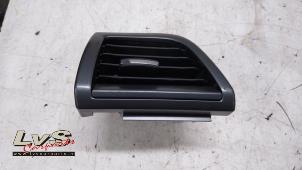 Used Dashboard vent Ford Mondeo V Wagon 2.0 TDCi 180 16V Price € 15,00 Margin scheme offered by LvS Carparts