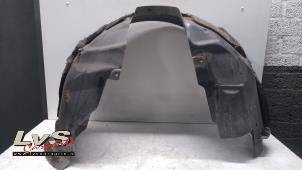 Used Wheel arch liner Ford Mondeo V Wagon 2.0 TDCi 180 16V Price € 25,00 Margin scheme offered by LvS Carparts