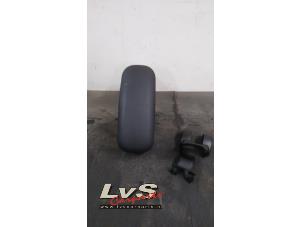 Used Armrest Mini Mini (F56) 1.2 12V One, One First Price € 121,00 Inclusive VAT offered by LvS Carparts