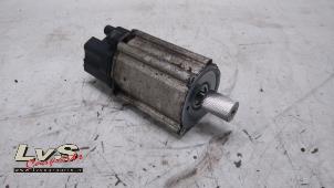 Used Electric power steering unit BMW 5 serie Touring (F11) 520d 16V Price € 375,00 Margin scheme offered by LvS Carparts