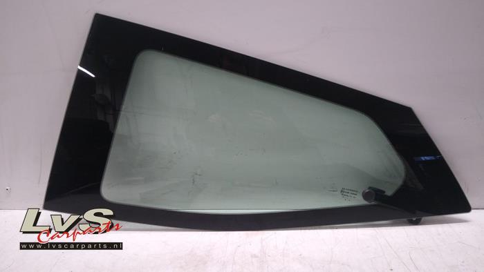Vitre portière 4portes arrière gauche d'un Toyota Aygo (B40) 1.0 12V VVT-i 2019