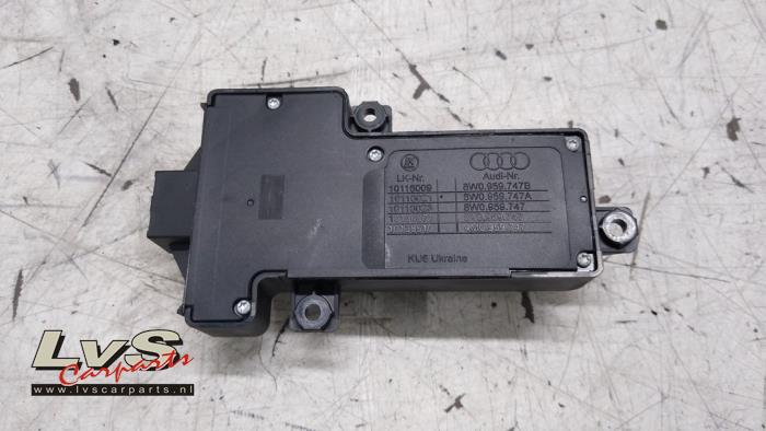 Interruptor de ajuste de asiento de un Audi A4 Avant (B9) 2.0 TDI 16V 2020
