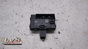 Used Central door locking module Audi A4 Avant (B9) 2.0 TDI 16V Price € 45,00 Margin scheme offered by LvS Carparts