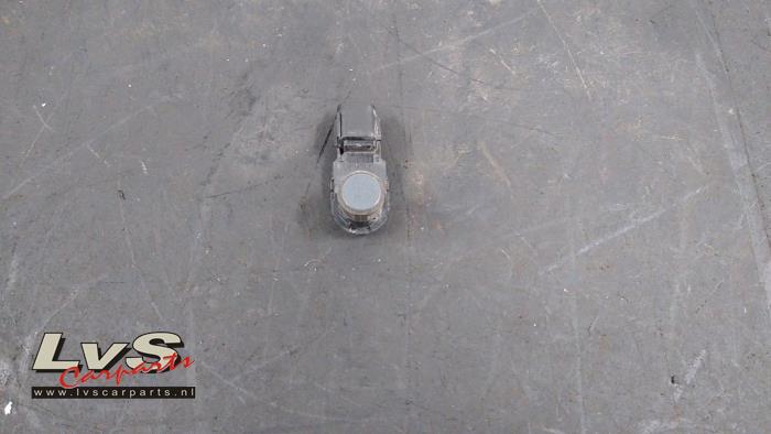 Usados Sensor PDC Suzuki SX4 S-Cross (JY) 1.4 Booster Jet Turbo 16V SHVS Precio € 25,00 Norma de margen ofrecido por LvS Carparts