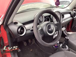 Used Airbag set + dashboard Mini Mini (R56) 1.4 16V One Price € 275,00 Margin scheme offered by LvS Carparts