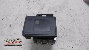 Used ABS pump Renault Trafic (1FL/2FL/3FL/4FL) 1.6 dCi 95 Price € 121,00 Inclusive VAT offered by LvS Carparts