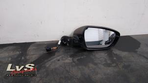 Used Wing mirror, right Kia Cee'd Sportswagon (JDC5) 1.6 GDI 16V Price € 250,00 Margin scheme offered by LvS Carparts
