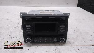 Used Radio CD player Kia Rio III (UB) 1.2 CVVT 16V Price € 70,00 Margin scheme offered by LvS Carparts