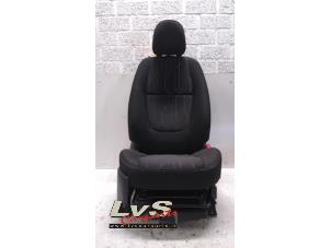 Used Seat, right Kia Picanto (TA) 1.0 12V Price € 75,00 Margin scheme offered by LvS Carparts