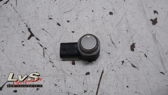 Usados Sensor PDC Fiat 500C (312) 0.9 TwinAir 65 Precio € 15,00 Norma de margen ofrecido por LvS Carparts
