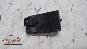 Used Electric window switch Opel Meriva 1.4 16V Ecotec Price € 10,00 Margin scheme offered by LvS Carparts