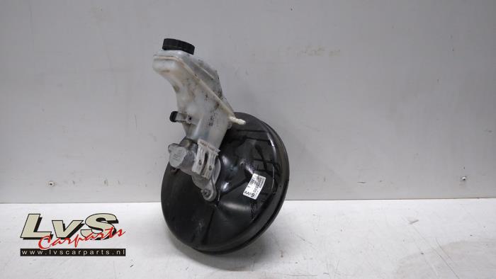 Usagé Servo frein Opel Corsa E 1.4 Turbo 16V Prix € 100,00 Règlement à la marge proposé par LvS Carparts