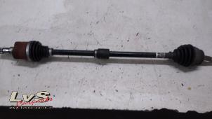 Used Front drive shaft, right Opel Corsa E 1.4 Turbo 16V Price € 50,00 Margin scheme offered by LvS Carparts