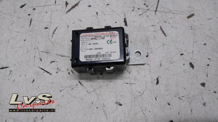 Używane Modul immobilizera Hyundai iX20 (JC) 1.4 CRDi 16V Cena € 50,00 Procedura marży oferowane przez LvS Carparts