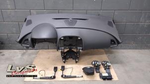 Usados Airbag set + dashboard Opel Astra J (PC6/PD6/PE6/PF6) 1.3 CDTI 16V EcoFlex Precio € 1.000,00 Norma de margen ofrecido por LvS Carparts