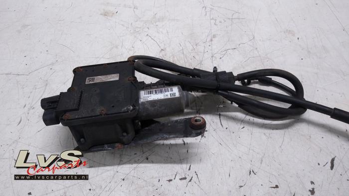 Usagé Moteur frein à main Opel Astra J (PC6/PD6/PE6/PF6) 1.3 CDTI 16V EcoFlex Prix € 75,00 Règlement à la marge proposé par LvS Carparts
