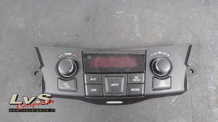 Panel de control de aire acondicionado de un Suzuki Swift (ZA/ZC/ZD) 1.3 D 16V 2011