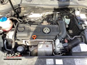 Używane Skrzynia biegów Volkswagen Passat Variant (365) 1.4 TSI 16V Cena na żądanie oferowane przez LvS Carparts