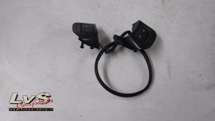 Used Cruise control switch Dacia Sandero II 0.9 TCE 12V Price € 30,00 Margin scheme offered by LvS Carparts