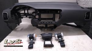 Used Airbag set + dashboard Kia Rio III (UB) 1.2 CVVT 16V Price € 695,00 Margin scheme offered by LvS Carparts